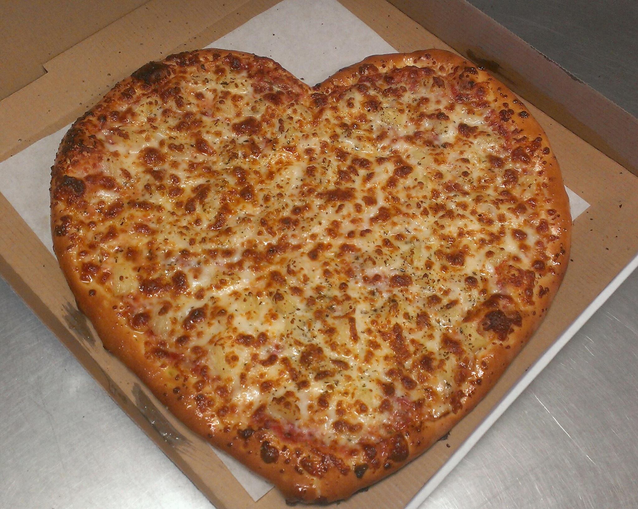 Gezziny's Famous Pizza